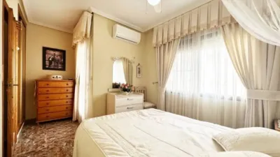 Chalet in Cabo Roig-La Zenia-La Regia photo 34