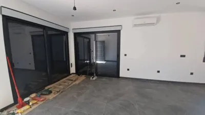 Chalet in Camarillas photo 3