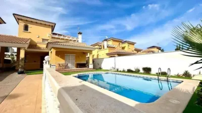 Chalet on Calle Caliza photo 4