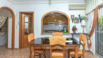 Chalet in Cabo Roig-La Zenia-La Regia photo 10