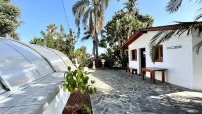 Chalet on Calle La Luz - La Montaneta No Number photo 25