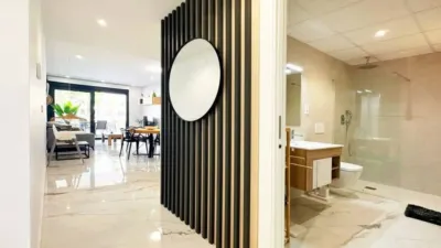 Apartment on Ontario Street photo 14