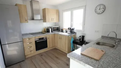 Chalet in Camarillas photo 9