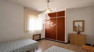 Apartment in Centre photo 9