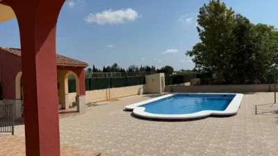 Chalet in Albatera photo 4