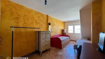 Townhouse in Salón Santa Gadea photo 32