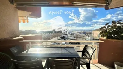 Apartment in Port Esportiu-Canyelles-Puig Rom photo 3