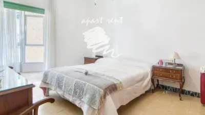 Apartment in Centre photo 11