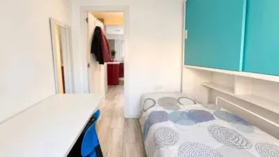 Apartment in La Verneda-La Pau photo 10