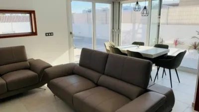 Chalet in Guardamar del Segura photo 3