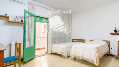 Apartment in Centre photo 6