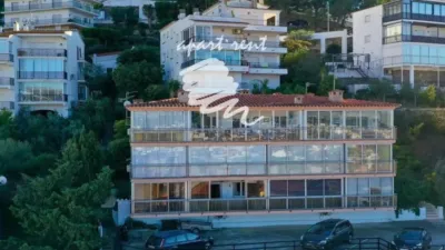 Apartment in Port Esportiu-Canyelles-Puig Rom photo 17