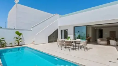 Chalet in Los Alcázares photo 3