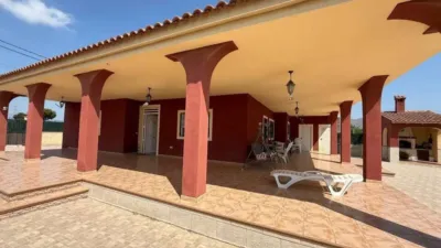 Chalet in Albatera photo 5