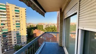 Apartment in La Verneda-La Pau photo 3