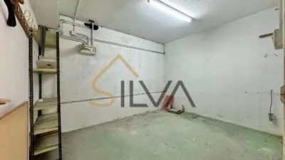 Local comercial en alquiler en Agra Do Orzán-O Ventorillo - Més