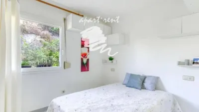 Apartment in Port Esportiu-Canyelles-Puig Rom photo 8