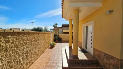 Casa – Torrevieja, Urbanización La Torreta, Urbanización Torreta II - Vista 2