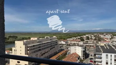 Apartment in Empuriabrava photo 11