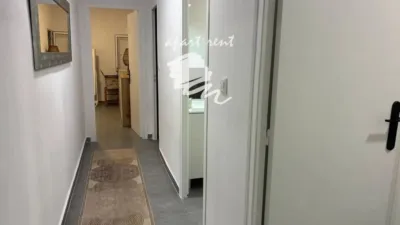 Apartment in Centre photo 9