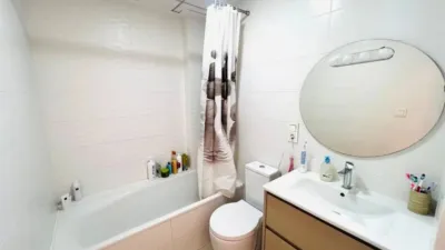 Attic in University Area photo 22