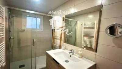 Apartment in Port Esportiu-Canyelles-Puig Rom photo 18