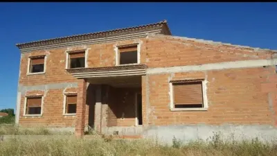 Chalet en El Picazo photo 3