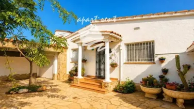 Chalet in Empuriabrava photo 5