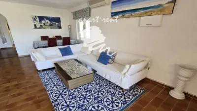 Apartment in Castelló d'Empúries photo 25