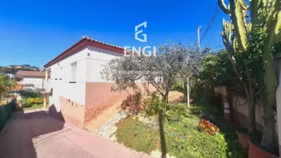 Chalet in Segur de Calafell photo 4