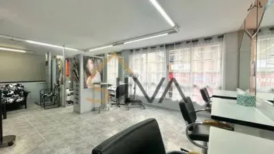 Local comercial en alquiler en Agra Do Orzán-O Ventorillo - Más