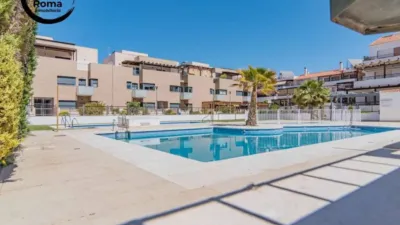Apartment in Albolote photo 2