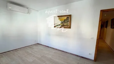 Apartment in Centre photo 8