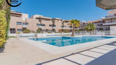 Apartment in Albolote photo 2