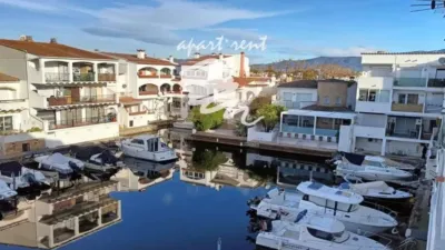 Apartment in Empuriabrava photo 24