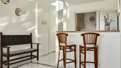 Apartment on Avenida de la Reina Sofía photo 18