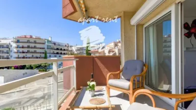 Apartment in Port Esportiu-Canyelles-Puig Rom photo 4