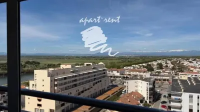 Apartment in Empuriabrava photo 10