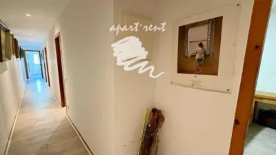 Apartment in Centre photo 6