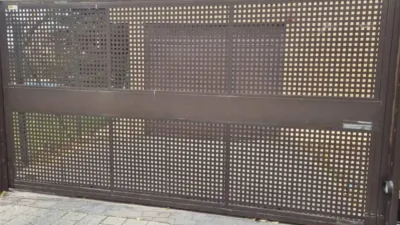 Garaje en venta en Avenida de Olimpia - Vista 4