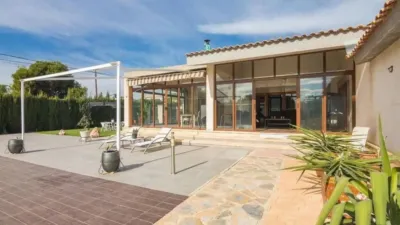 Chalet in Plaça de Crevillent-Juzgados photo 8