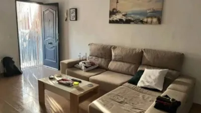Apartment in La Victoria photo 3