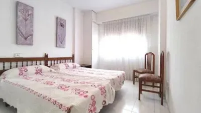 Apartment on Carrer de la Pau photo 5