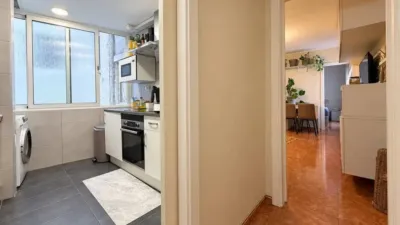 Apartment in Nou Barris photo 2