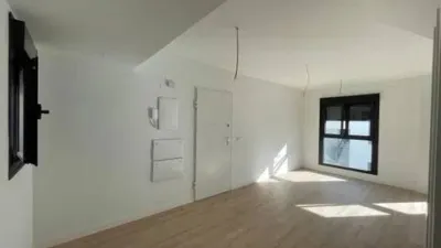 Top-floor apartment on Avenida de Jerez photo 5