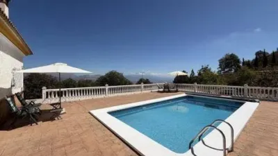 Chalet in Colmenar photo 3
