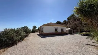 Chalet in Colmenar photo 6