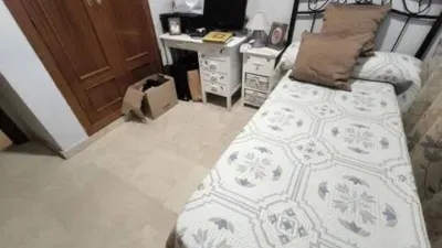 Apartment in Ensanche photo 10