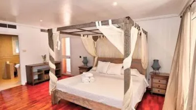 Chalet in Núcleo photo 9