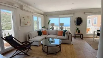 Chalet on Urbanizacion Vall Paradise Street, 16 photo 2